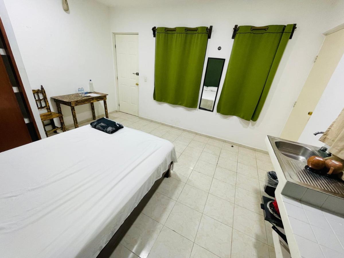 Guest house Calaveritas